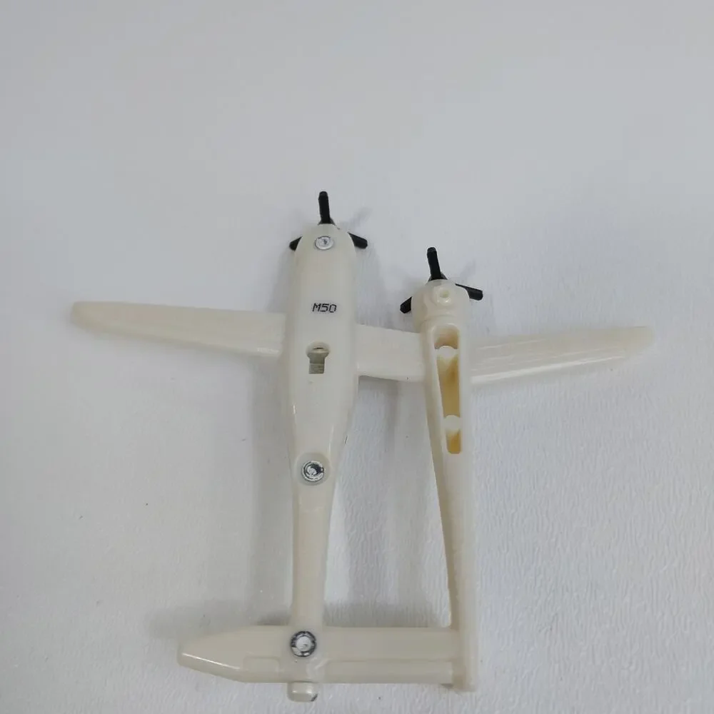 Burt Rutan Boomerang diecast jet airplane plane‎ matchbox MBX sky busters toy